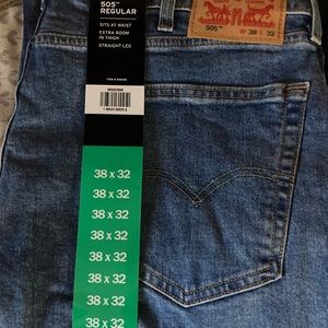 LEVIS 505 denim jeans